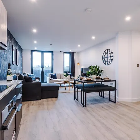 Icona 2 Apartment, With Free Onsite Gym And Secure Parking York