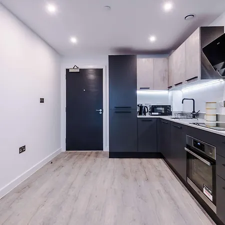 Zeni, Ouse Court York, Fantastic 2bed Flat