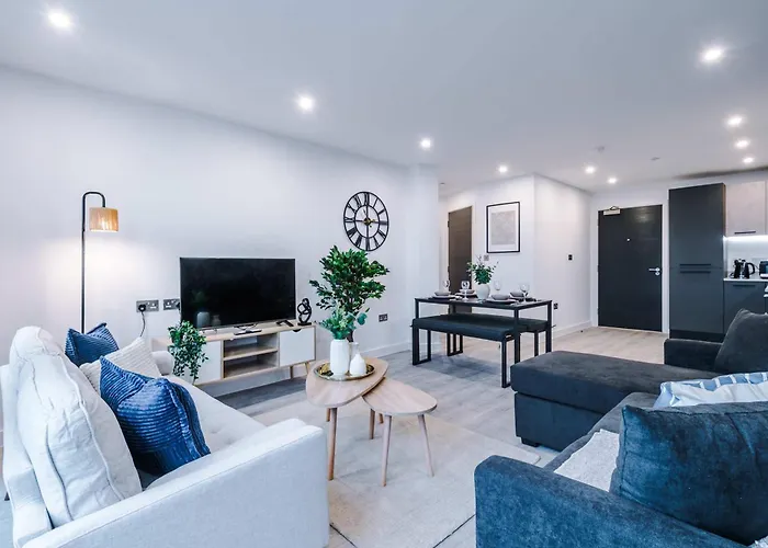 Zeni, Ouse Court York, Fantastic 2bed Flat York