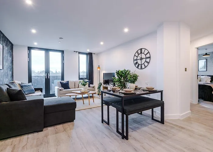 Zeni, Ouse Court York, Fantastic 2bed Flat