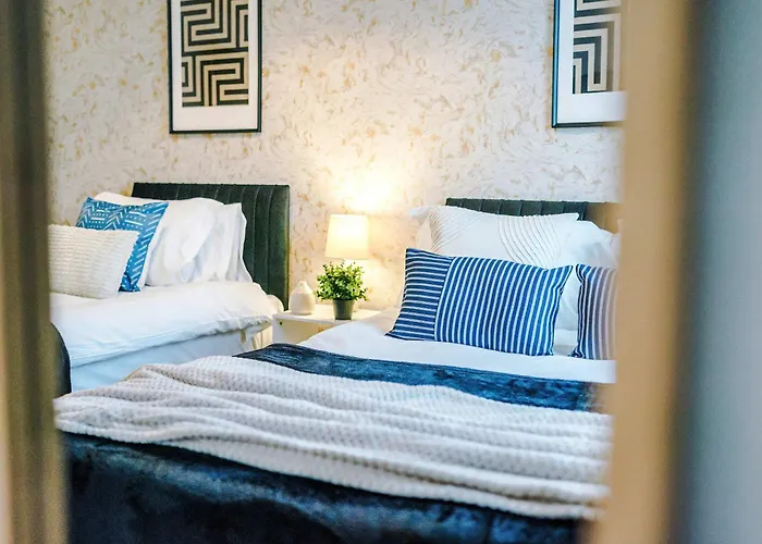 Zeni, Ouse Court York, Fantastic 2bed Flat