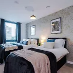 Stylish Centre - Shambles & Minster - Free Secure Parking & Gym * York