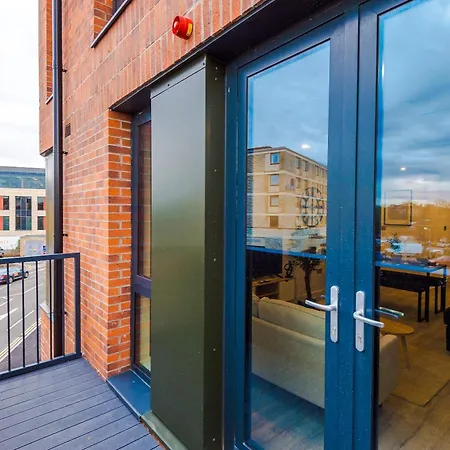 Stylish Centre - Shambles & Minster - Free Secure Parking & Gym Apartment York