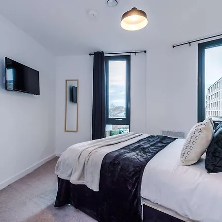 Zeni, Ouse Court York, Fantastic 2bed Flat