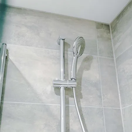 Apartment Stylish Centre - Shambles & Minster - Free Secure Parking & Gym *